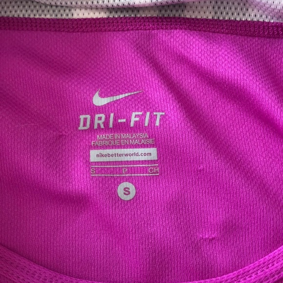 Nike Dry Fit Workout Shirt - Picture 6 of 6
